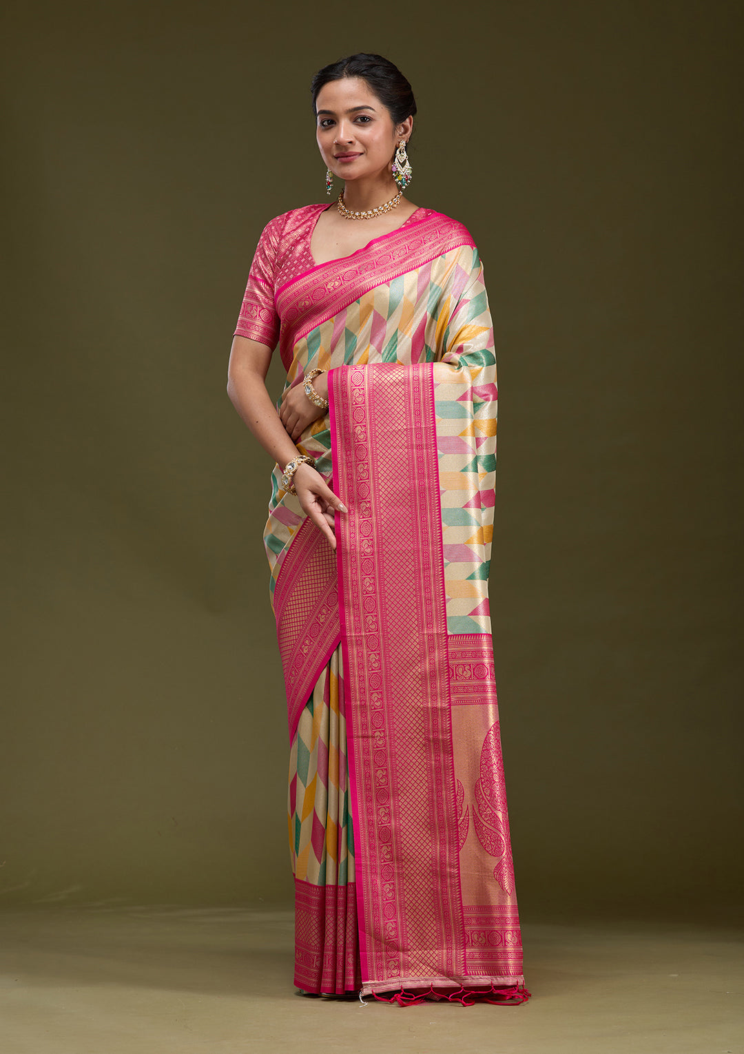 Magenta Pink Zariwork (Gold) Silk Saree
