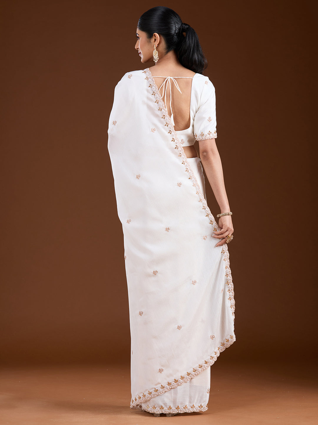 Cream Zariwork (Gold) Chinon Saree