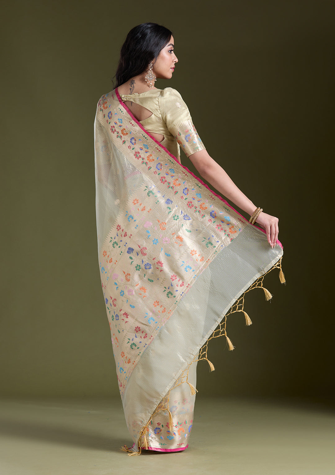 Cream Zariwork (Gold) Banarasi Silk Saree