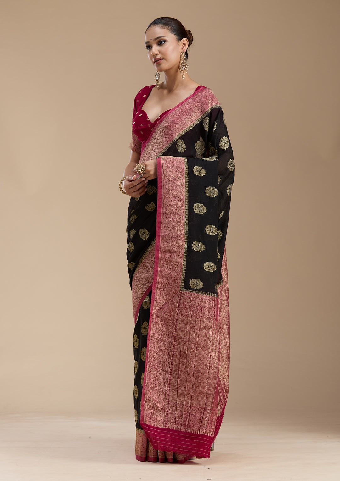 Black Zariwork (Gold) Georgette Silk_Saree