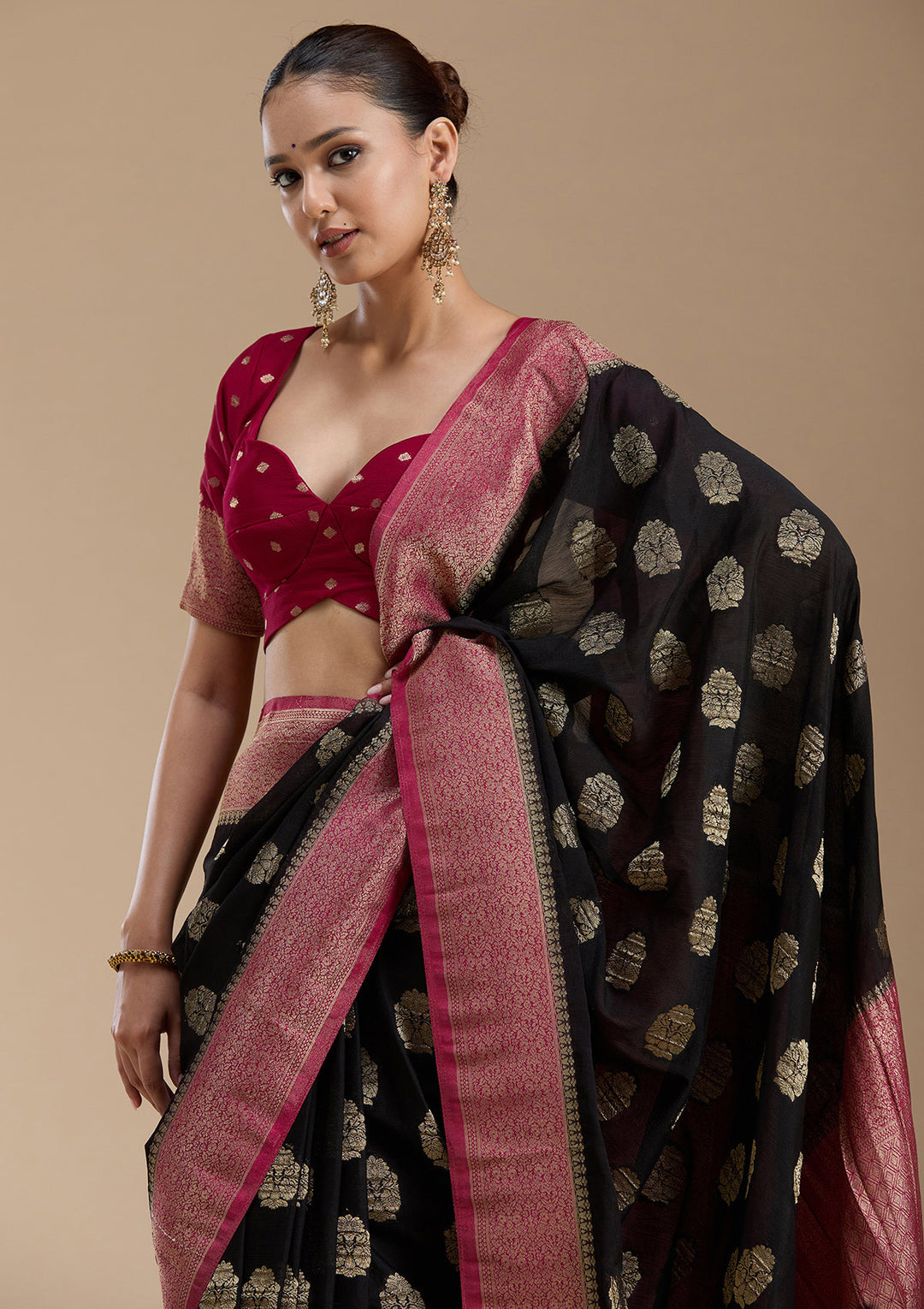 Black Zariwork (Gold) Georgette Silk_Saree