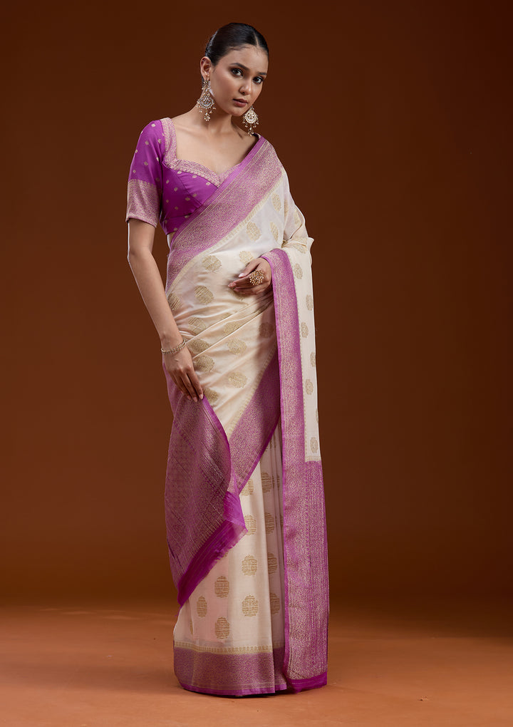 Off White Zariwork (Gold) Georgette Silk_Saree