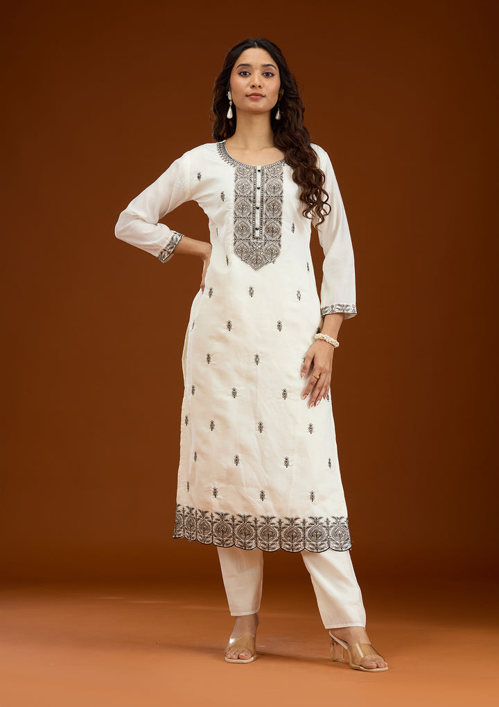Off White Threadwork Semi Crepe Readymade Salwar Suit