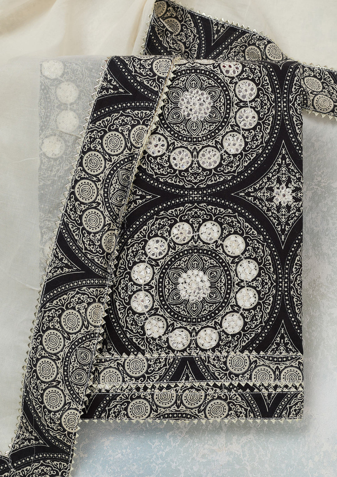 Cream Threadwork Cotton Unstitched Salwar Suit