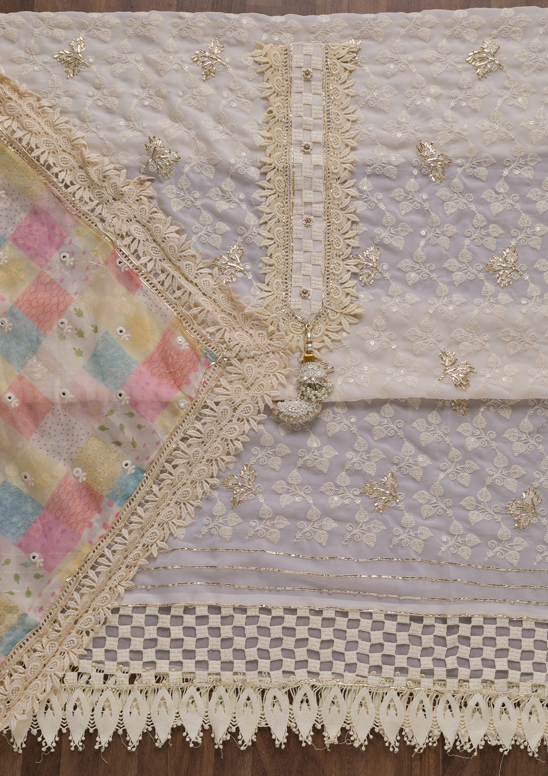Cream Threadwork Georgette Unstitched Salwar Suit