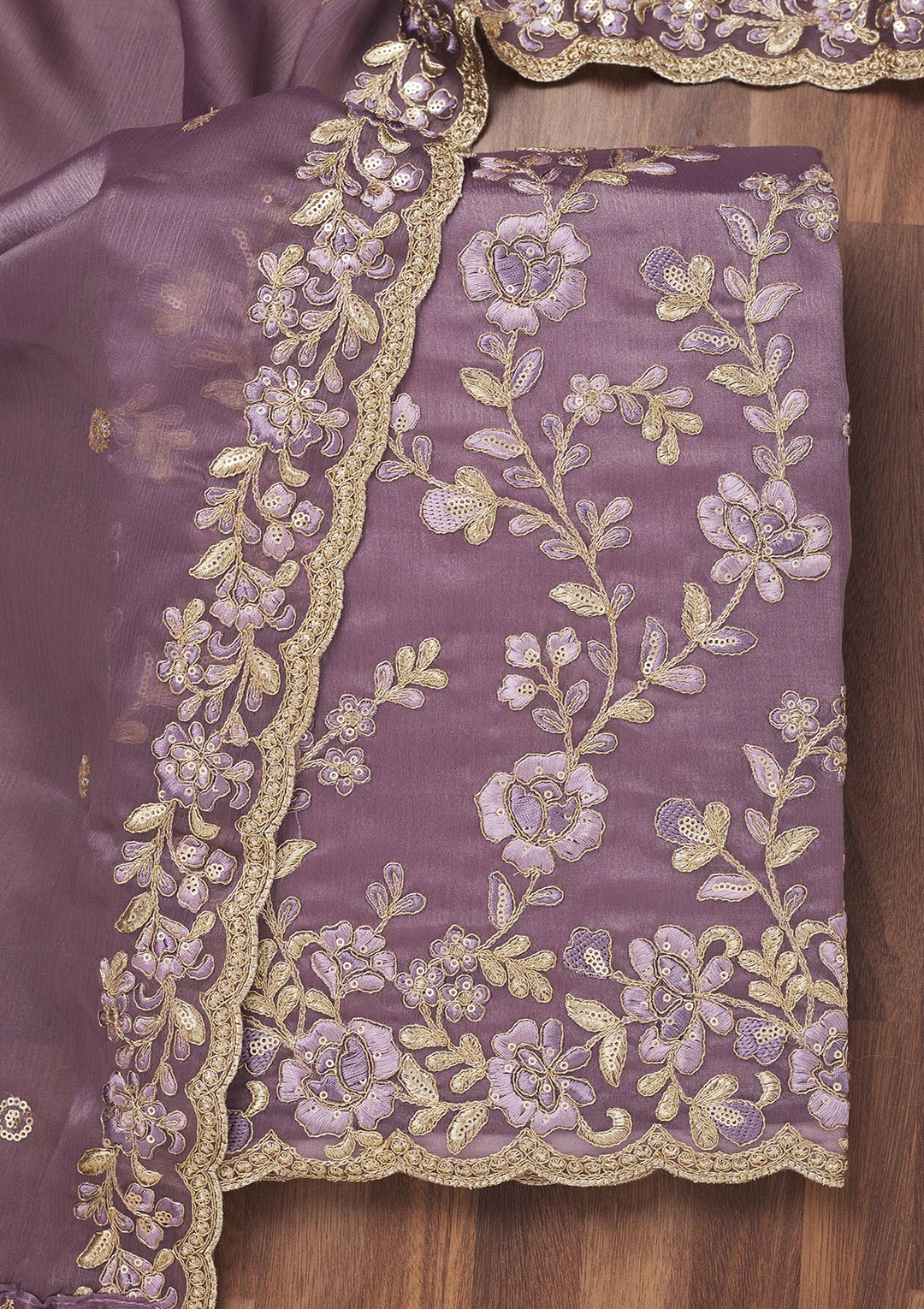 Lavender Zariwork Semi Crepe Unstitched Salwar Suit
