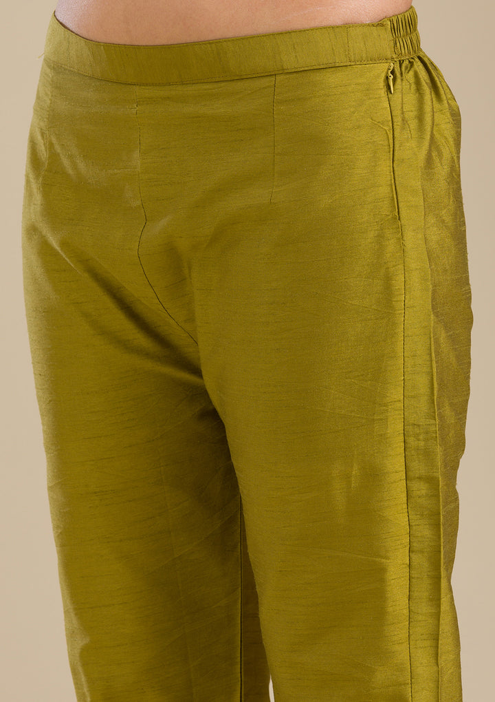 Mehendi Zariwork Crepe Readymade Salwar Suit