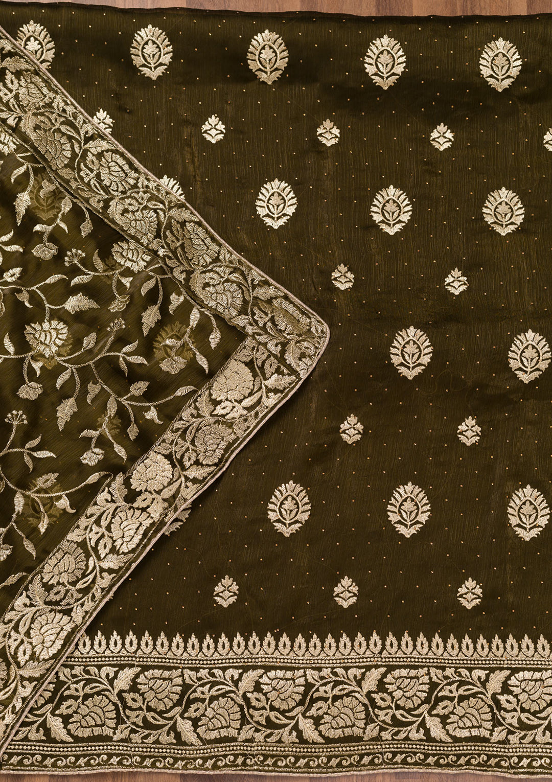 Mehendi Zariwork Semi Crepe Unstitched Salwar Suit