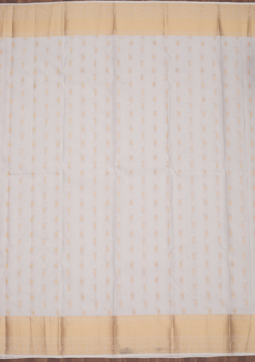 Off White Zariwork Pure Silk Saree