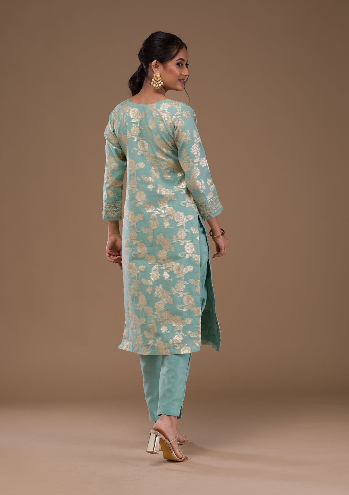 Sea Green Threadwork Banarasi Readymade Salwar Suit
