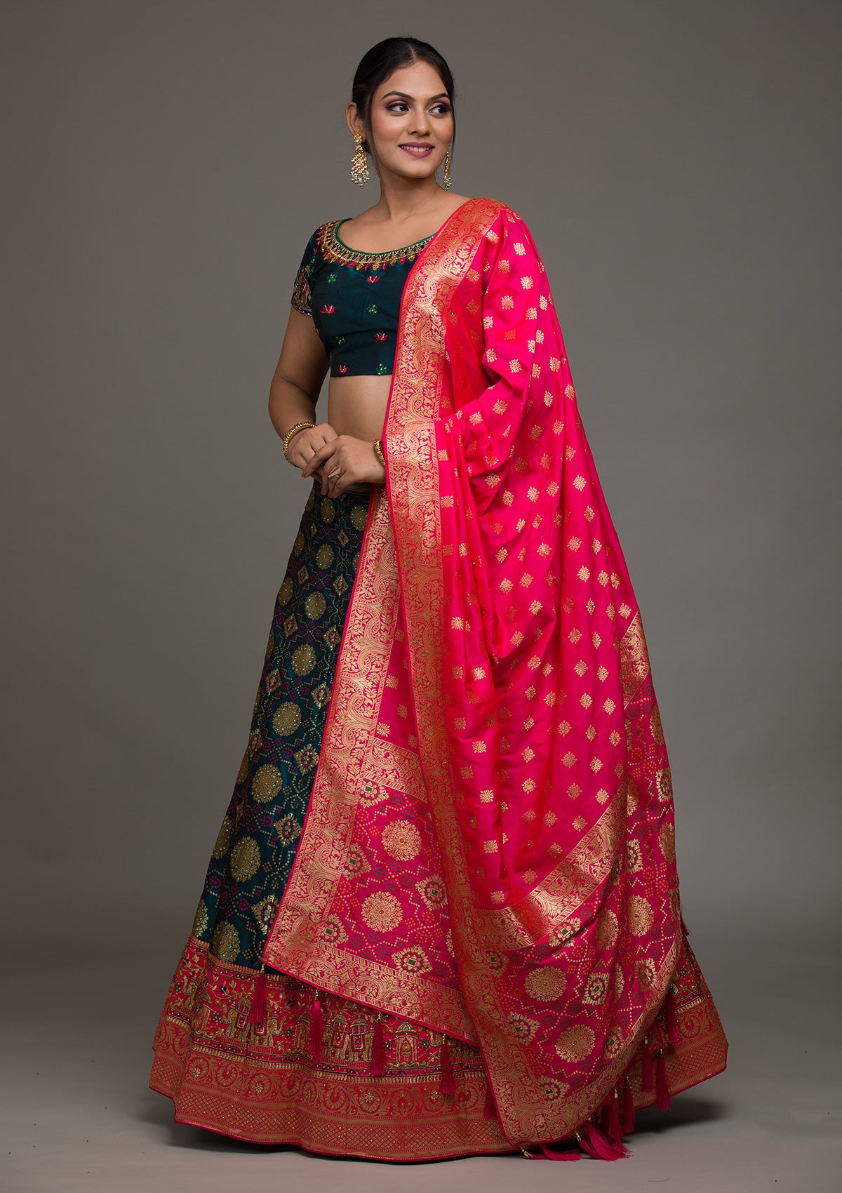 Blouse Designs For Banarasi Lehenga suturasonline .br