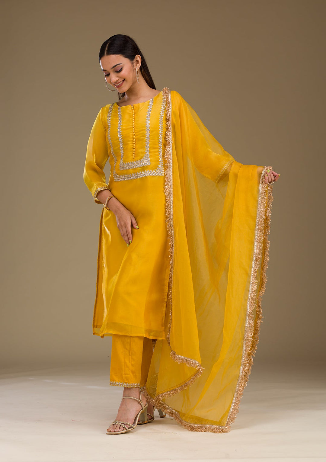Stylish Salwar Suits Under 2999 - KOSKII