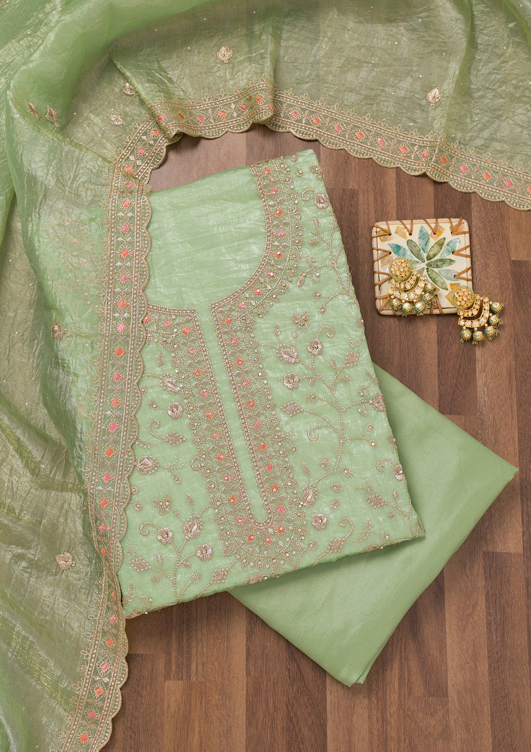 Embroidered Suits - Koskii