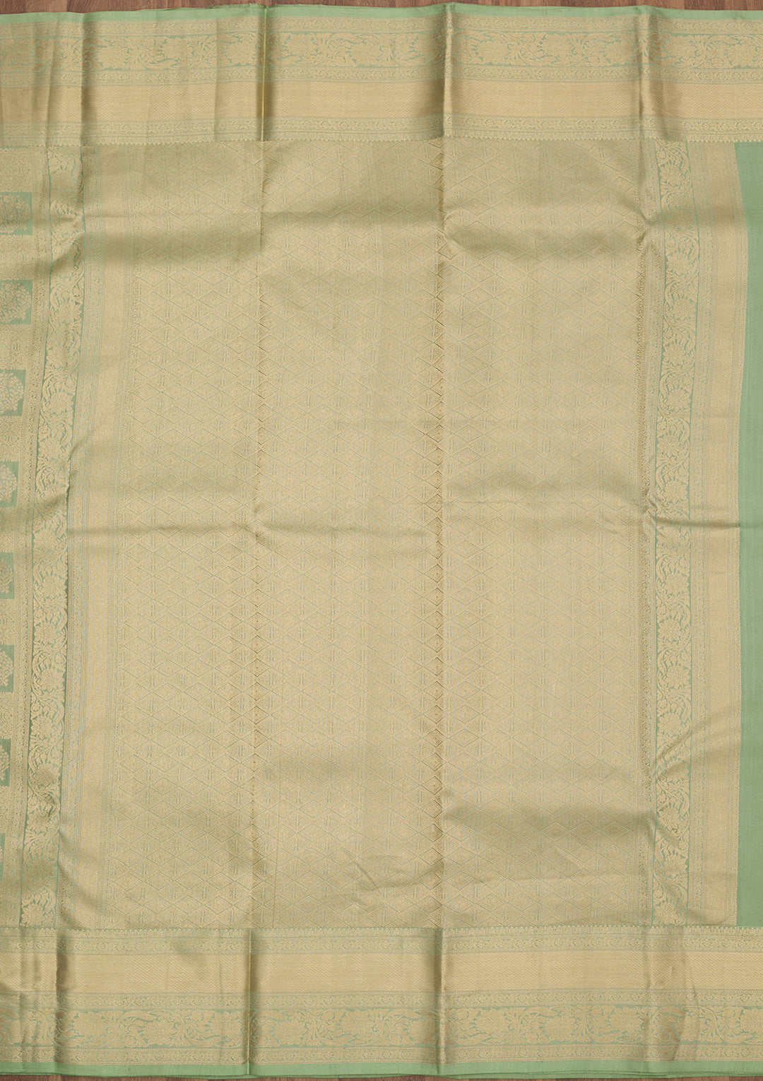 Pista Green Zariwork Pure Silk Saree