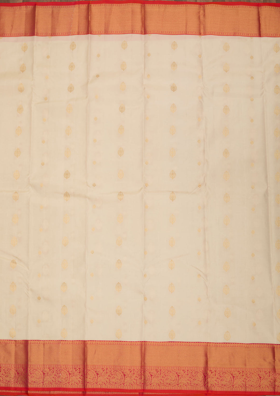 Cream Zariwork Pure Silk Saree