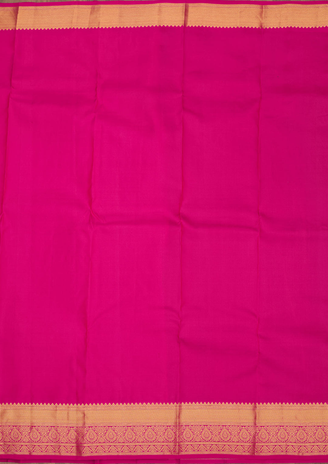 Parrot Green Zariwork Pure Silk Saree