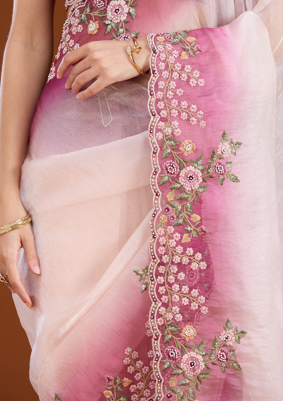 Cream Threadwork Tissue Saree