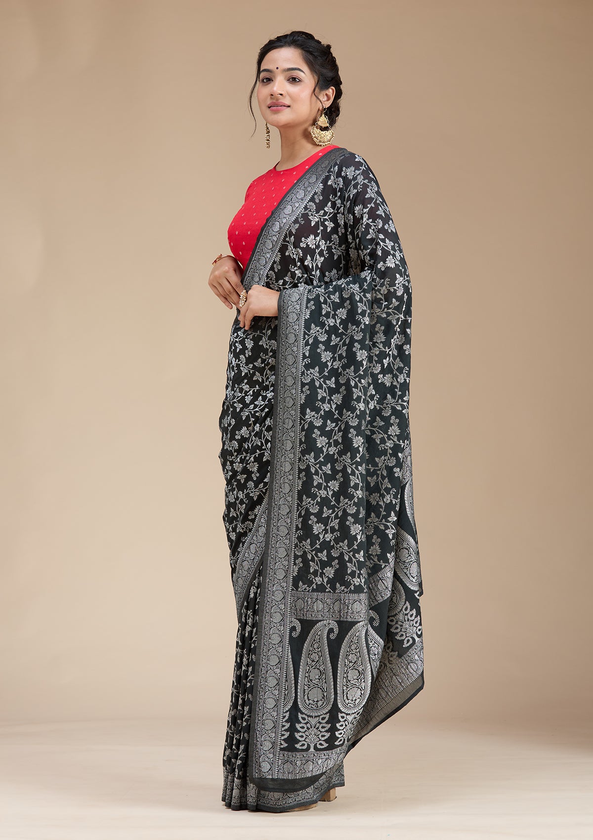 Buy Black Zariwork (Gold) Georgette Silk_Saree - Koskii