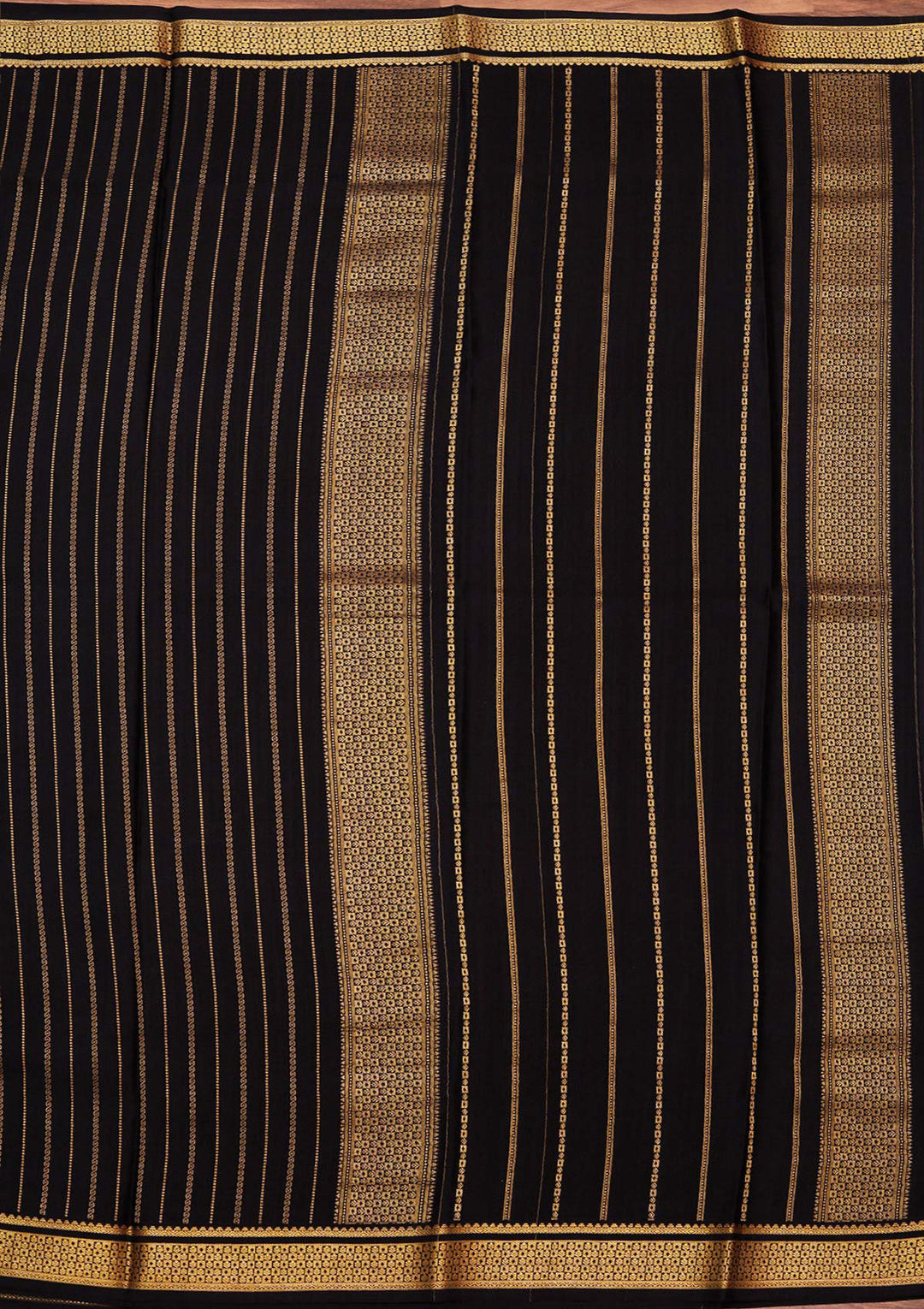 Navy Blue Zariwork Pure Crepe Silk_Saree
