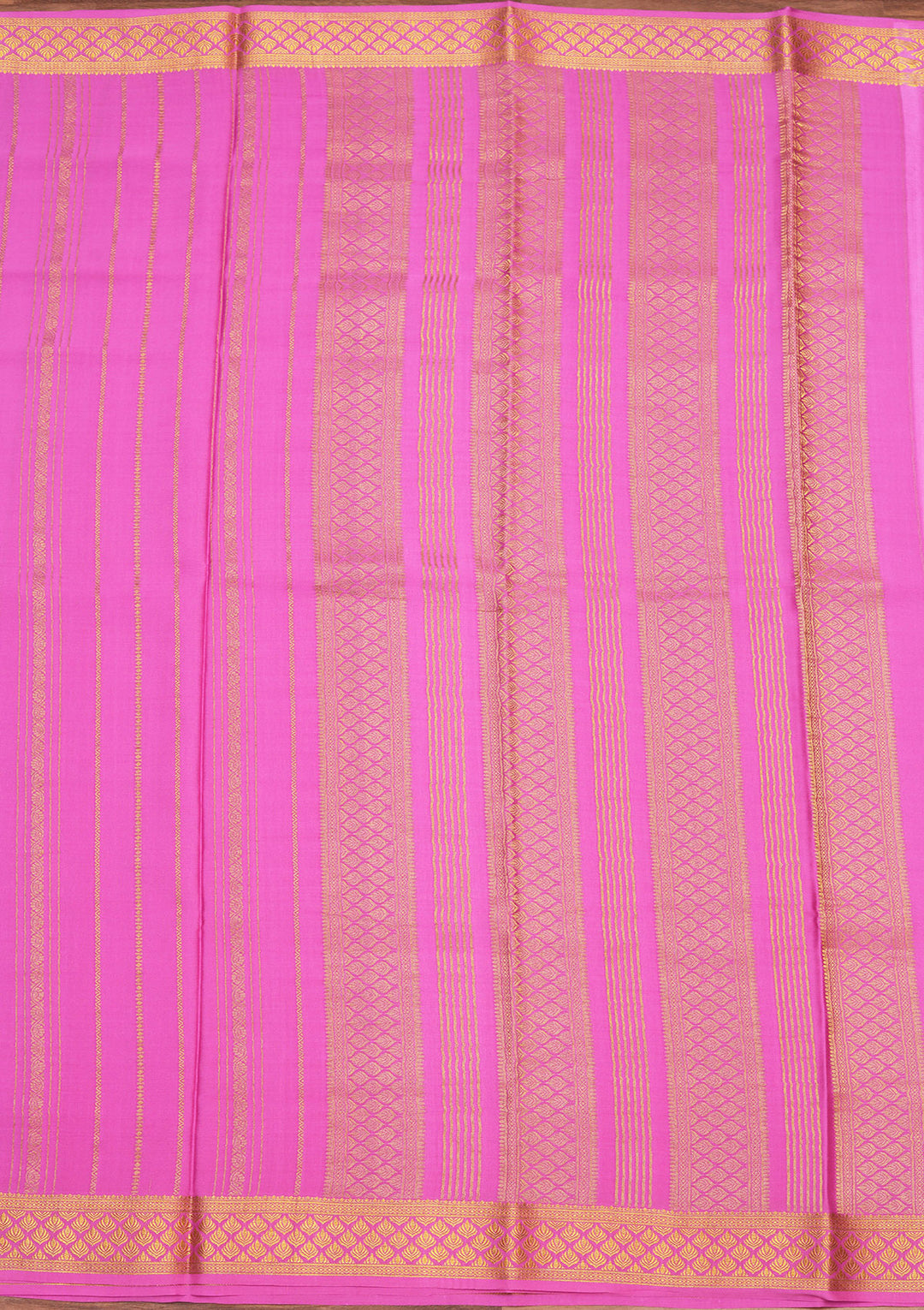 Light Lavender Zariwork Pure Crepe Silk Saree