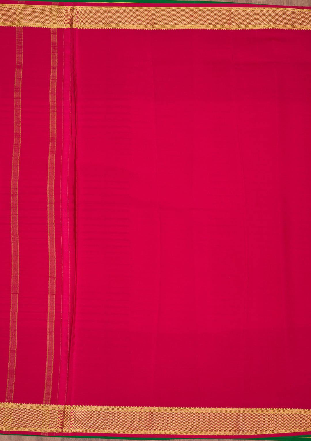 Off White Zariwork Pure Crepe Silk Saree