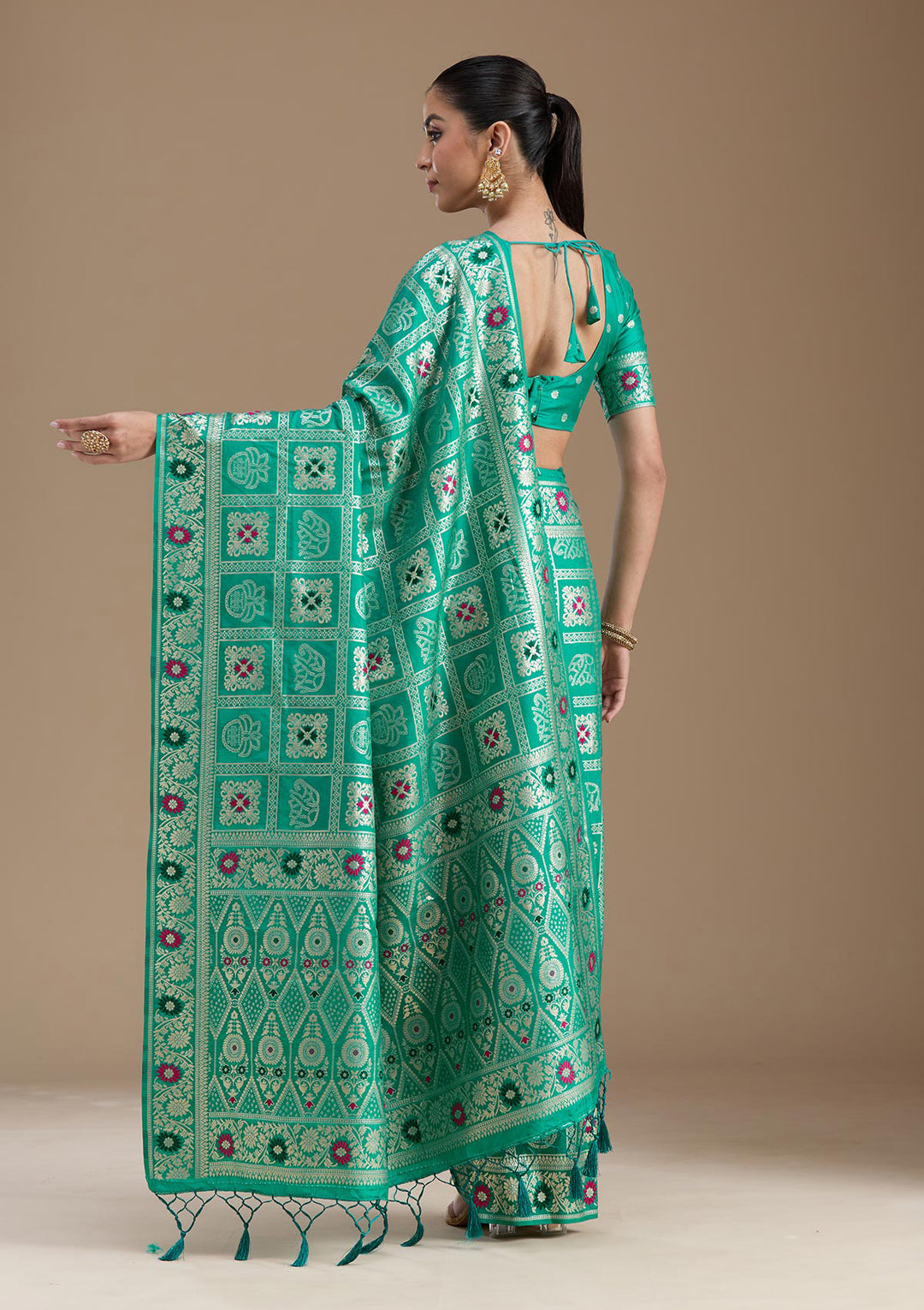 Rama Green Kanjivaram Silk Saree