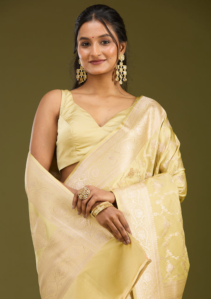 Pista Green Zariwork (Gold) Art Silk Saree