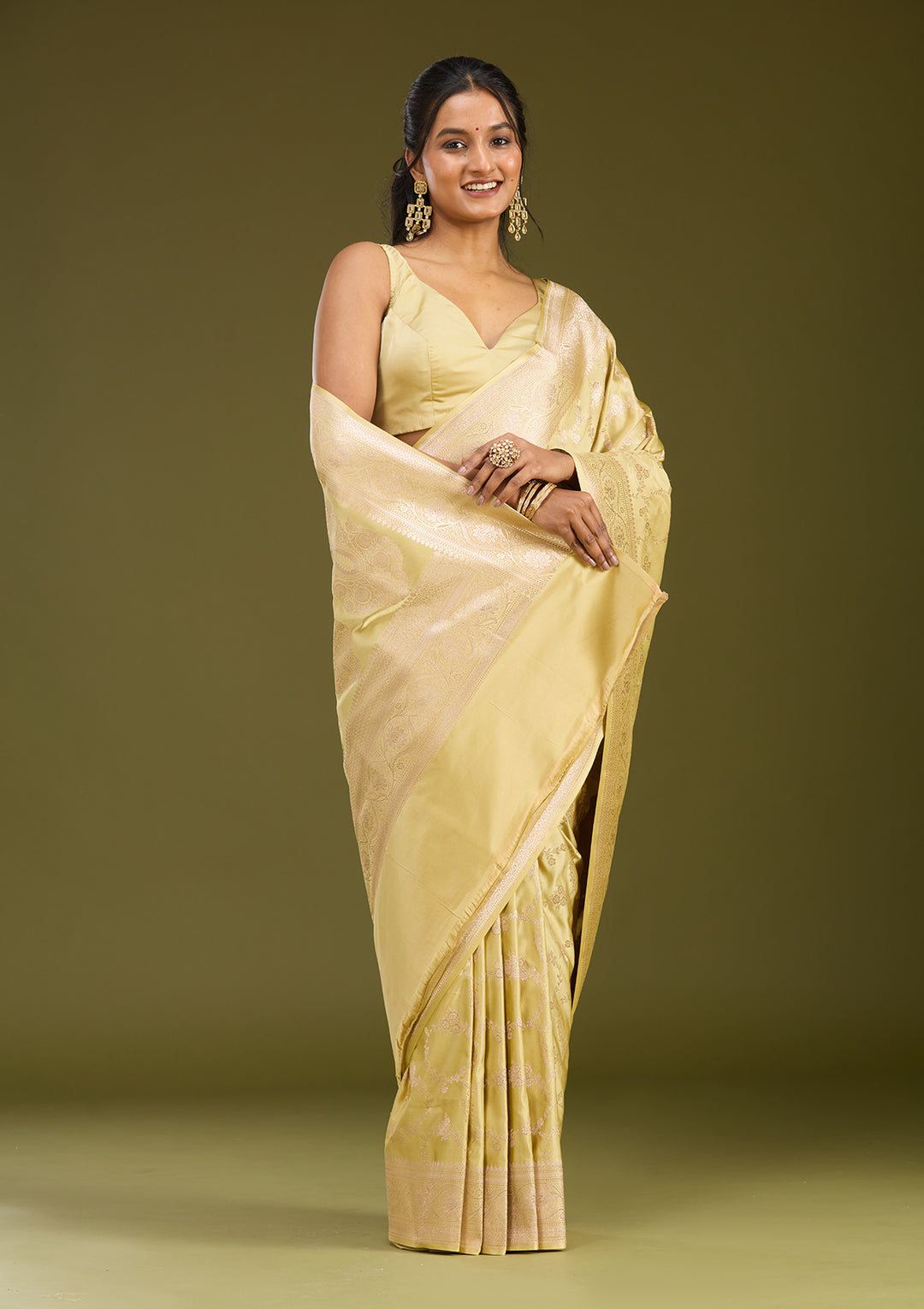 Pista Green Zariwork (Gold) Art Silk Saree