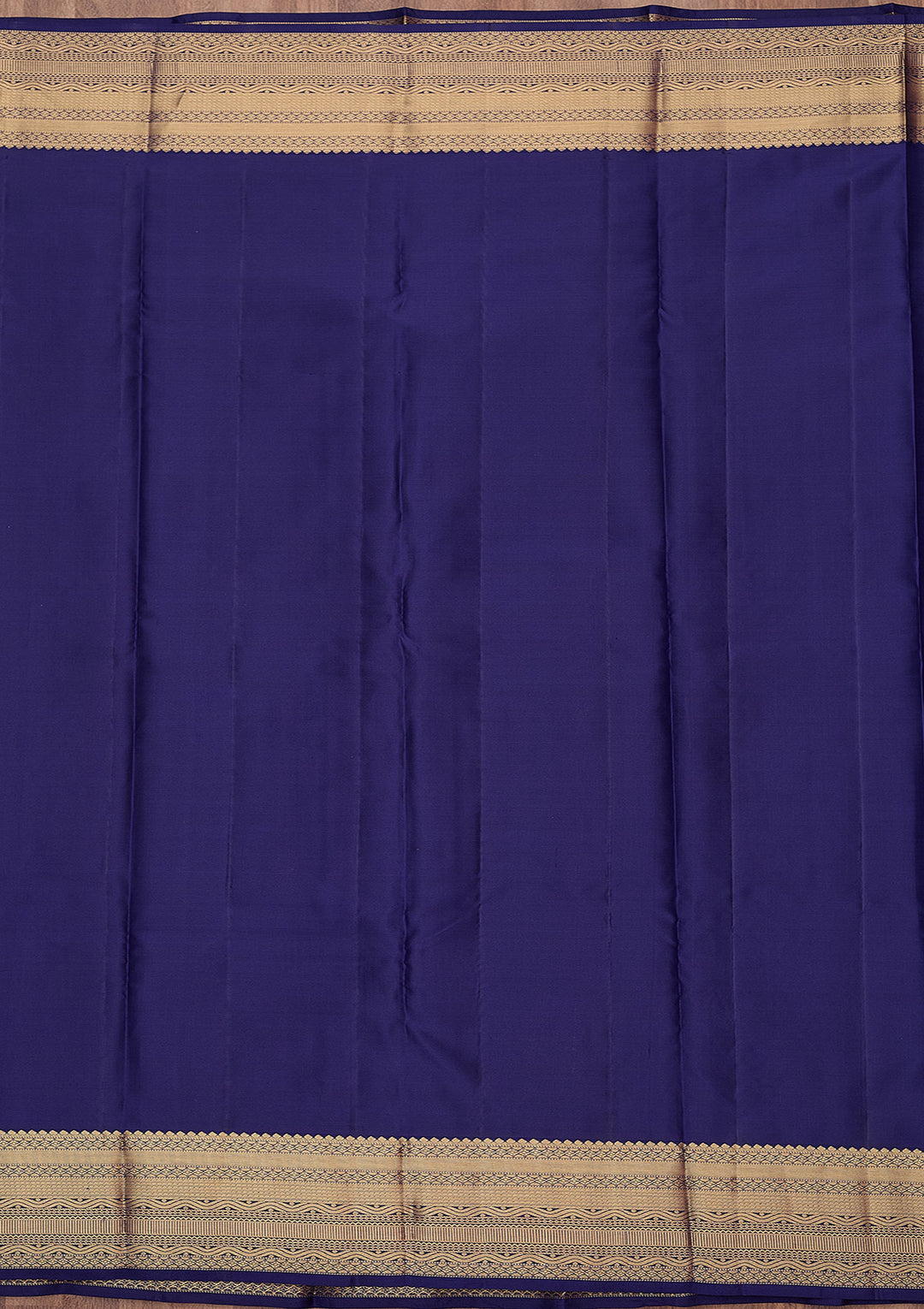 Parrot Green Zariwork (Gold) Silk Silk_Saree