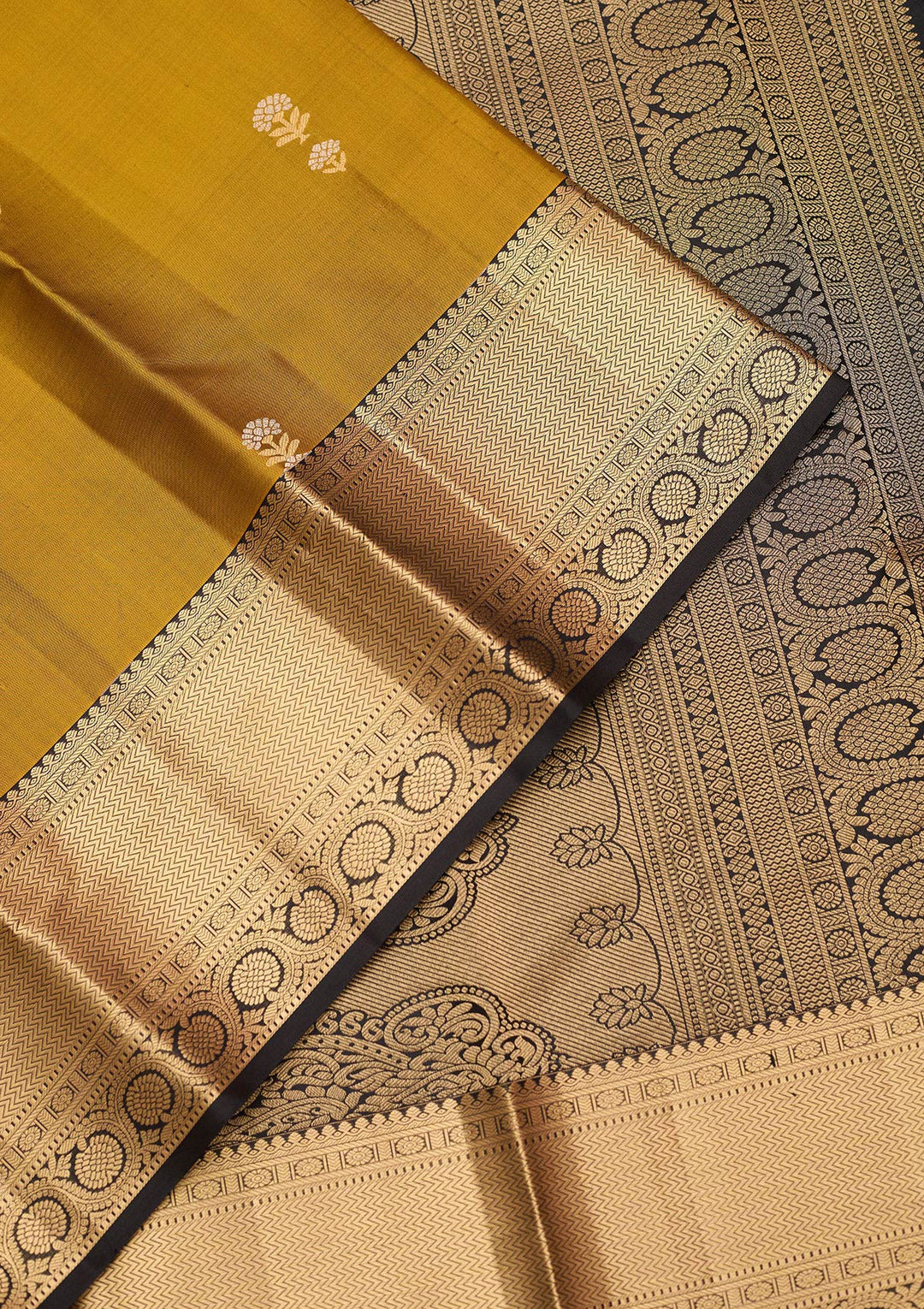Mehendi Zariwork (Gold) Silk Silk_Saree