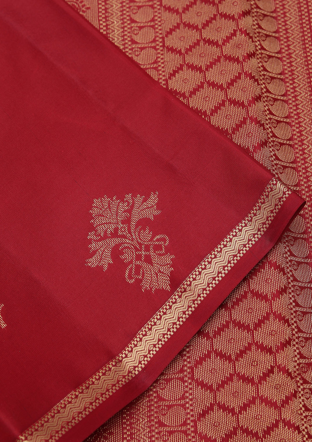 Maroon Zariwork Pure Silk Saree