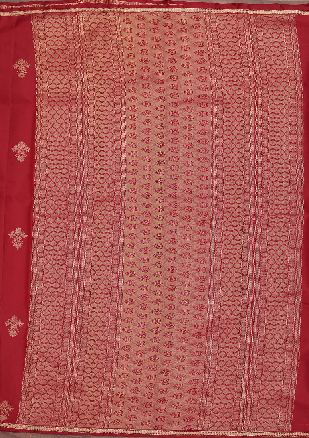 Maroon Zariwork Pure Silk Saree