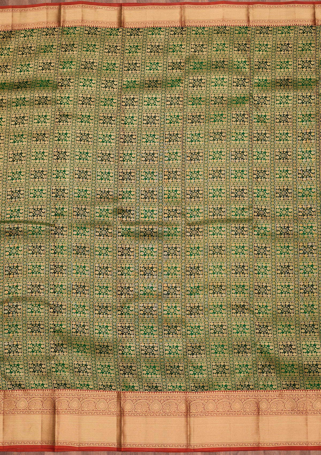 Bottle Green Zariwork Pure Silk Saree