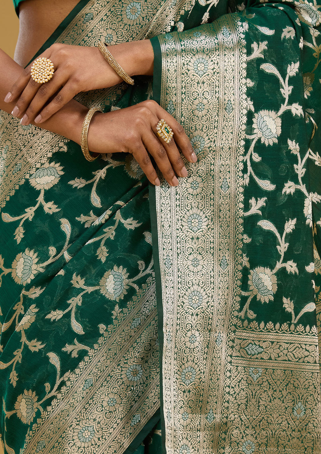 Bottle Green Zariwork Art Silk Silk Saree