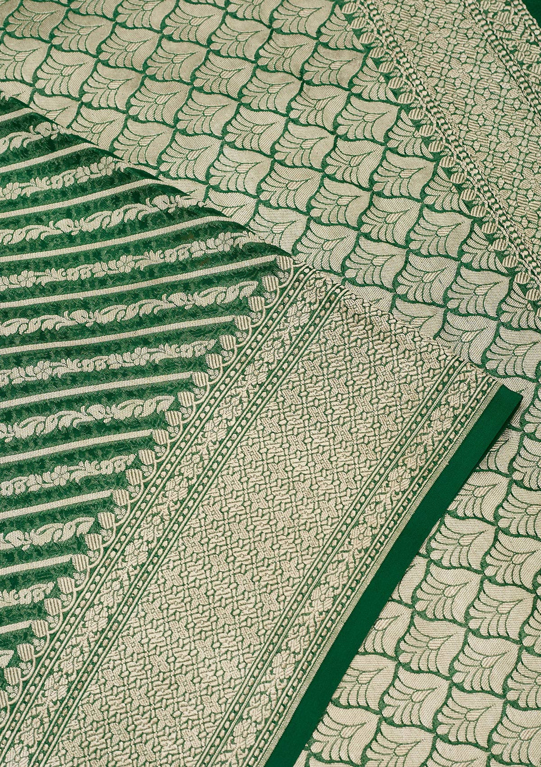 Bottle Green Zariwork Georgette Silk Saree