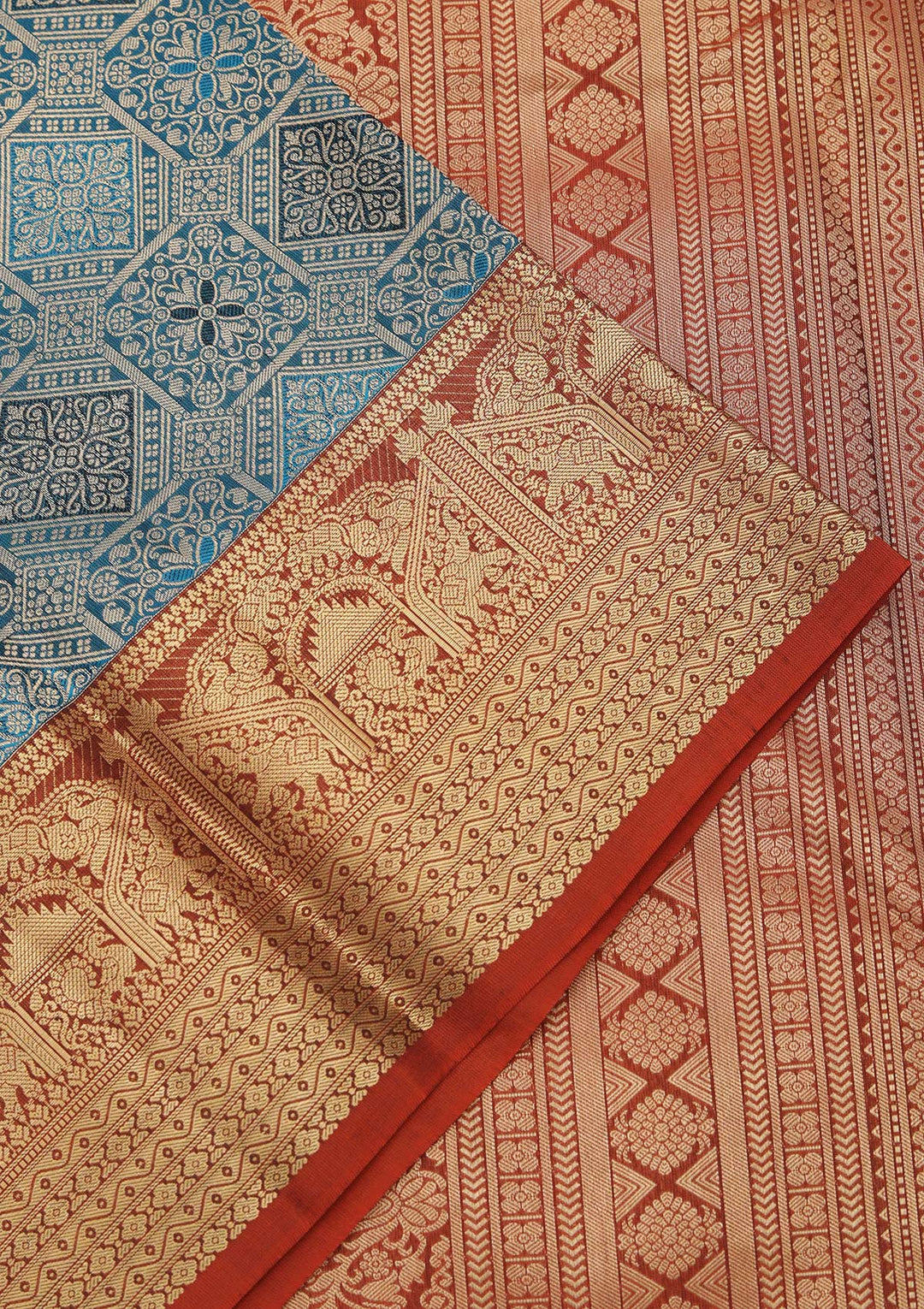 Peacock Green Zariwork Pure Silk Saree