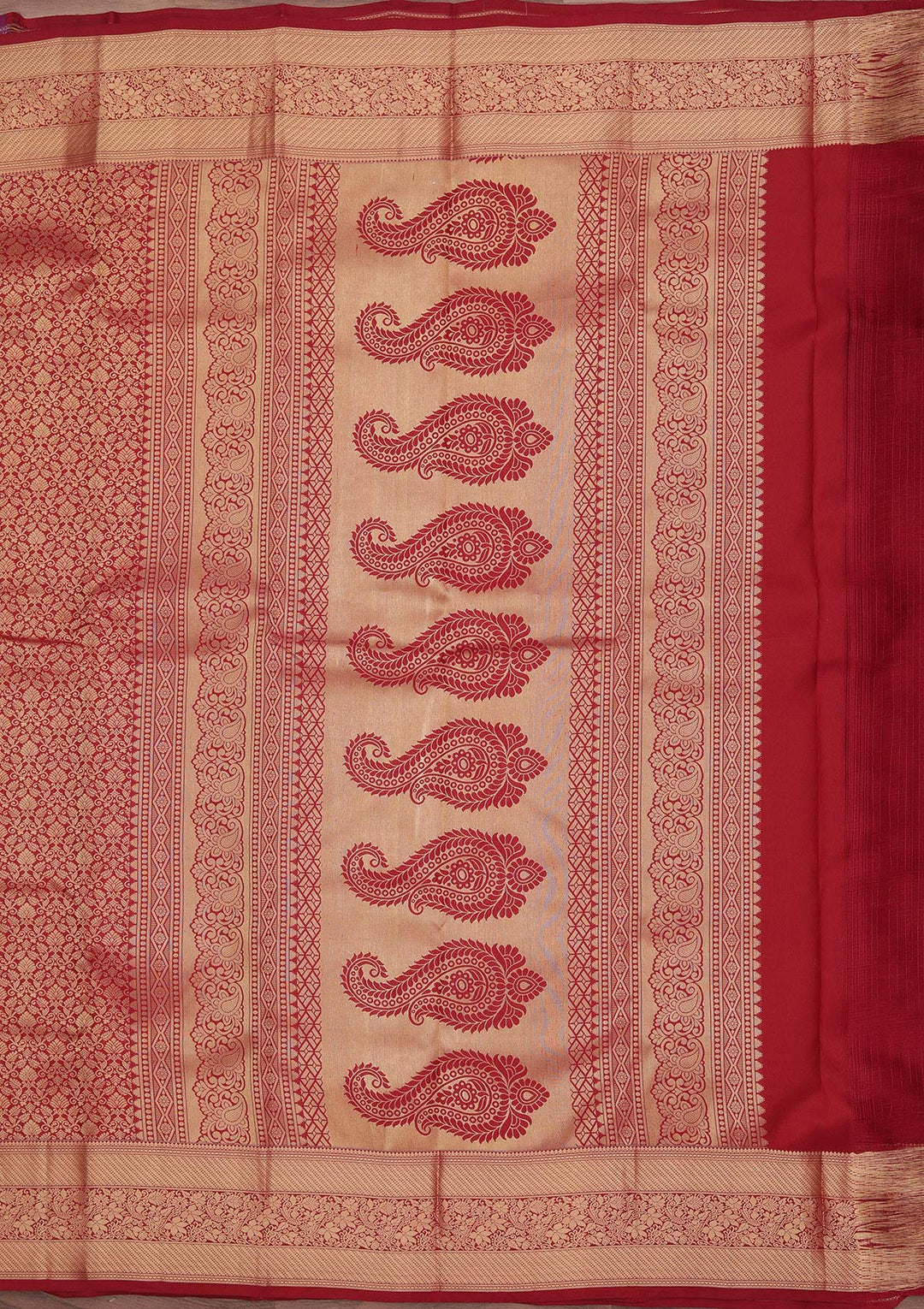 Maroon Zariwork Pure Silk Saree
