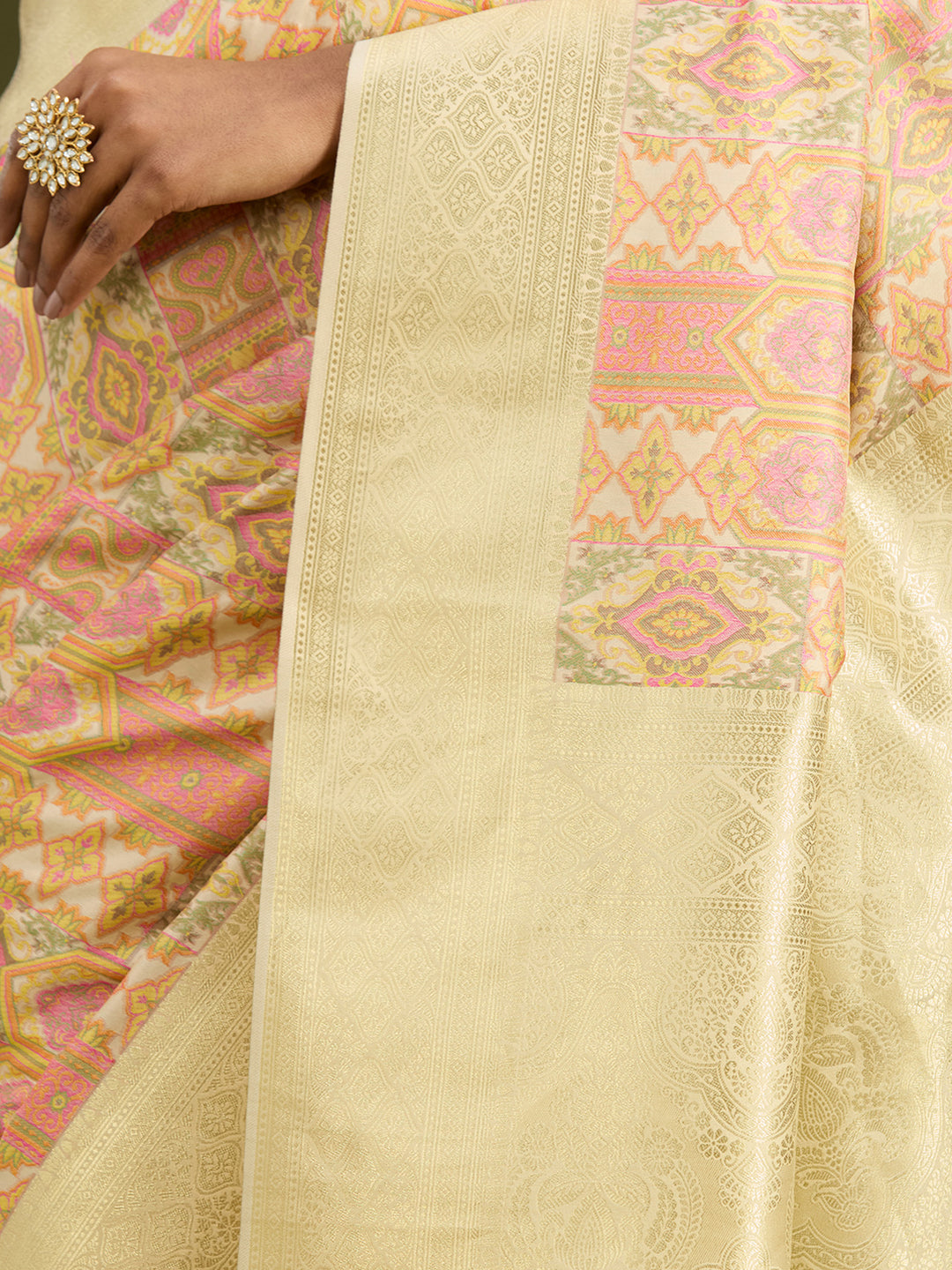 Cream Zariwork (Gold) Art Silk Silk Saree