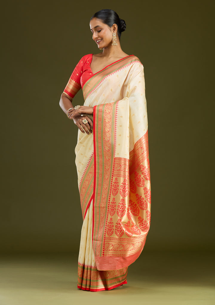 Off White Zariwork (Gold) Silk Silk Saree
