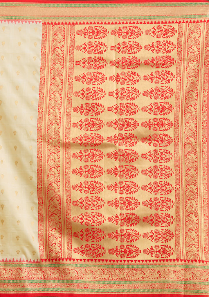 Off White Zariwork (Gold) Silk Silk Saree