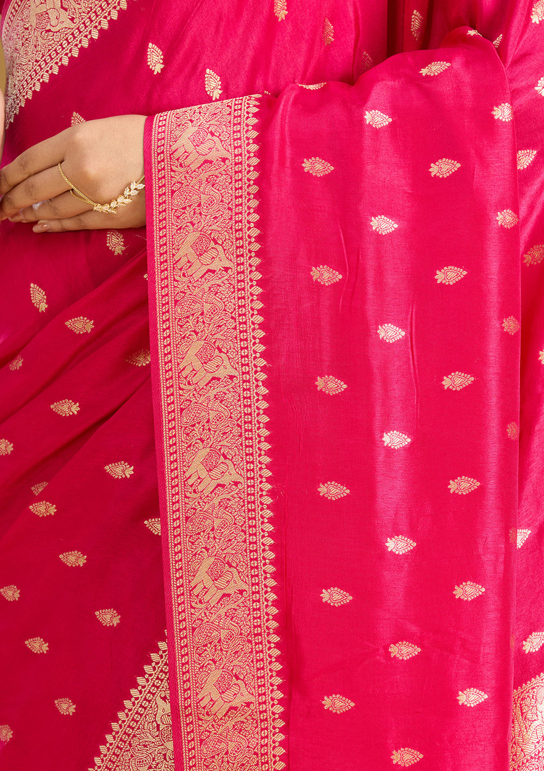 Rani Pink Zariwork (Gold) Silk Silk Saree