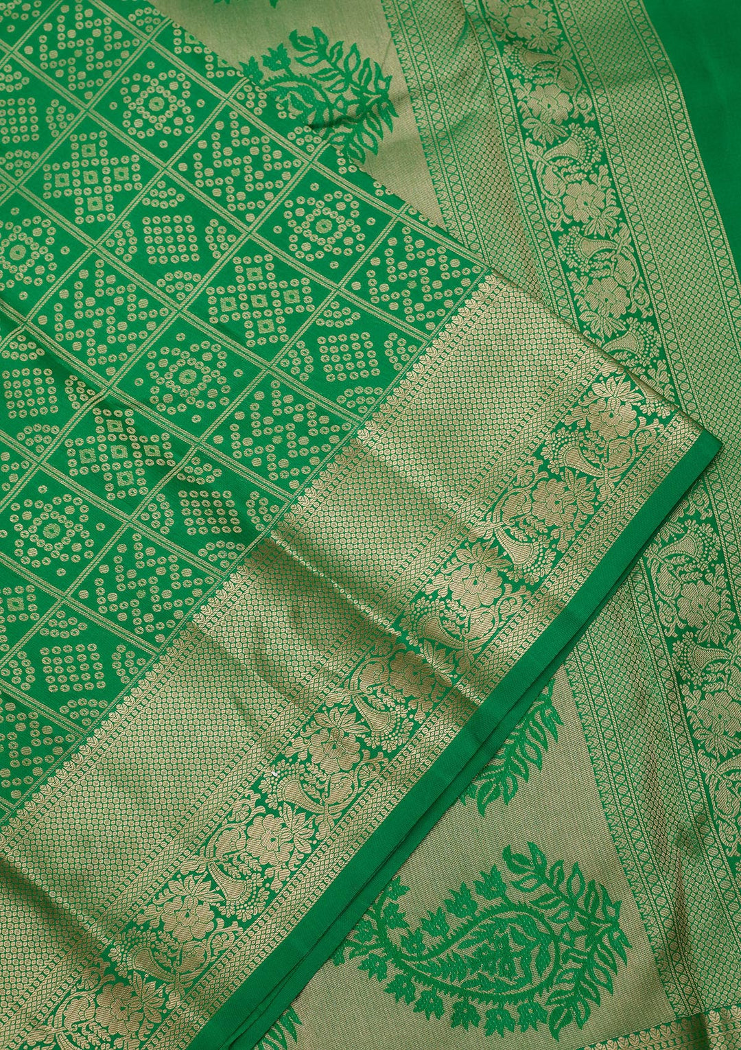 Green Zariwork (Gold) Silk Saree