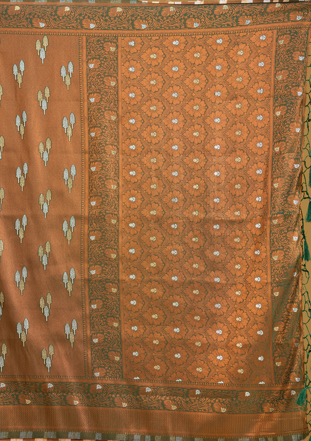 Mehendi Zariwork (Silver) Silk Silk Saree