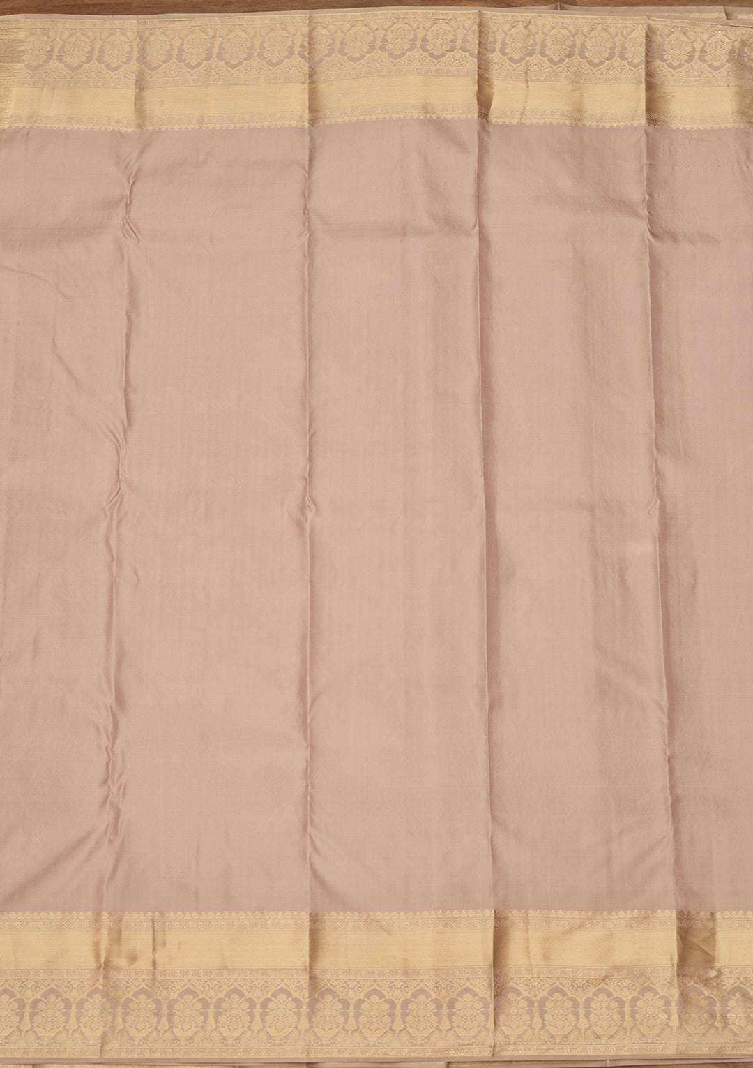 Mauve Zariwork (Gold) Silk Silk Saree