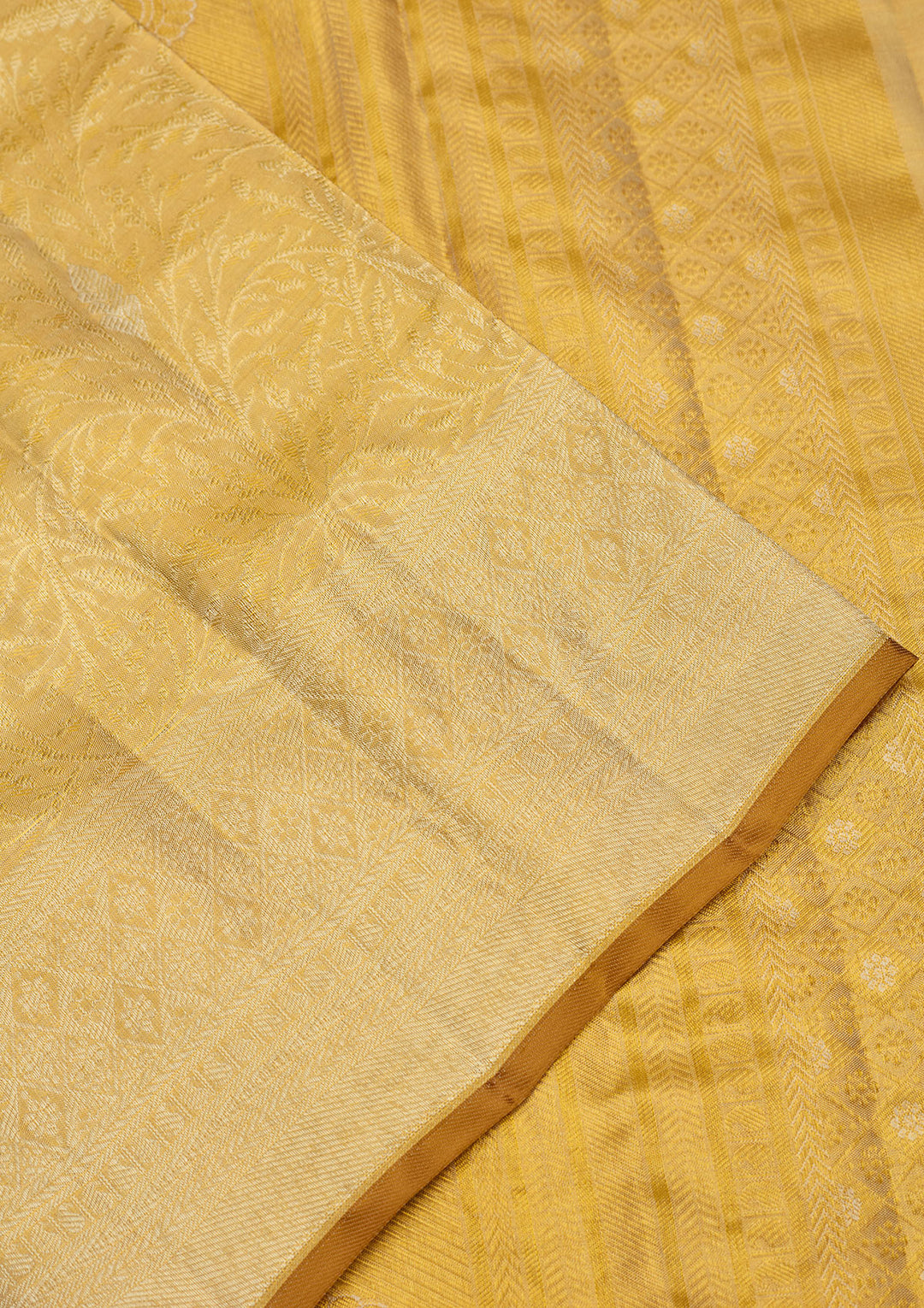 Gold Zariwork (Gold) Silk Silk Saree