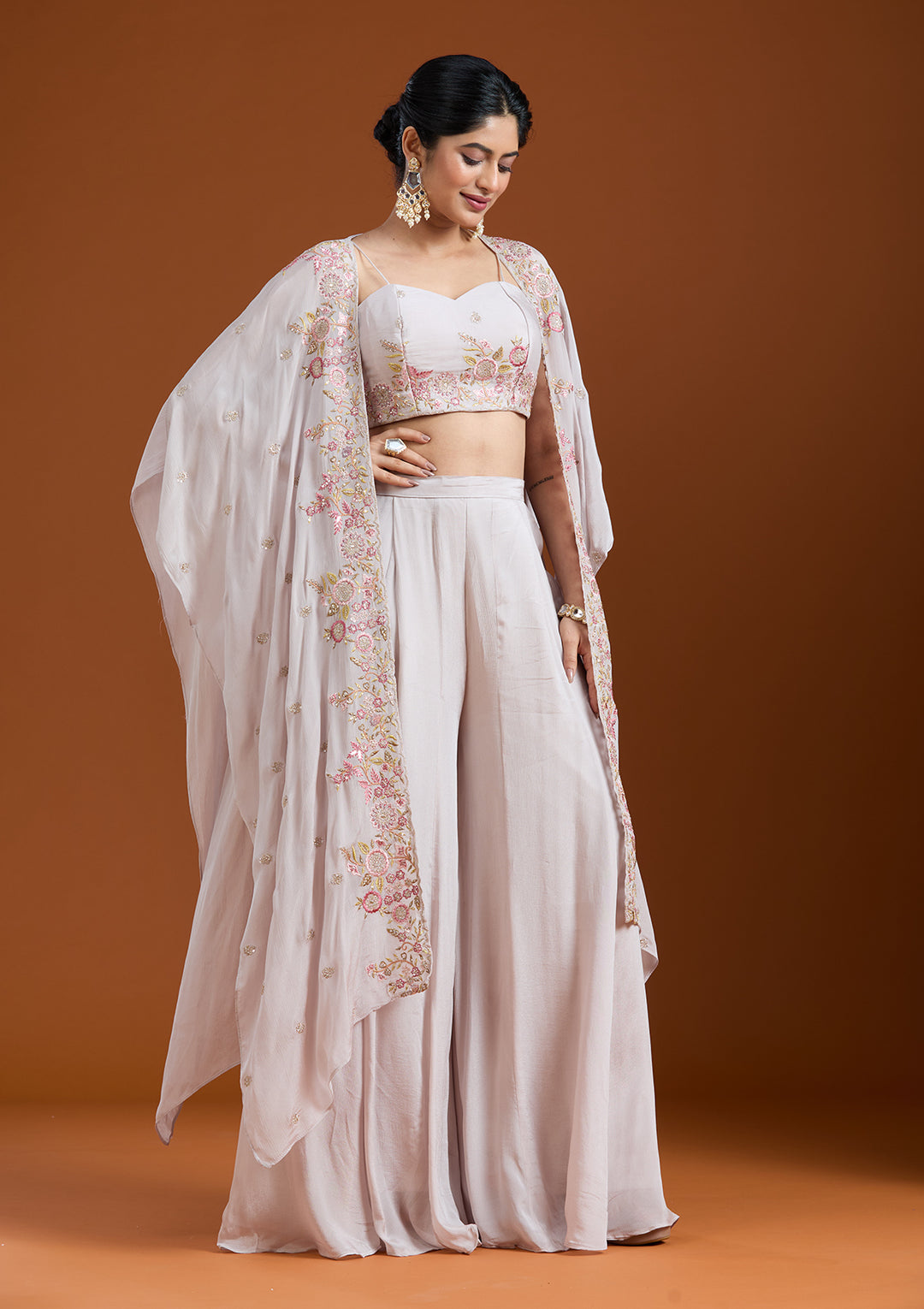 Off White Threadwork Chiffon Readymade Salwar Suit