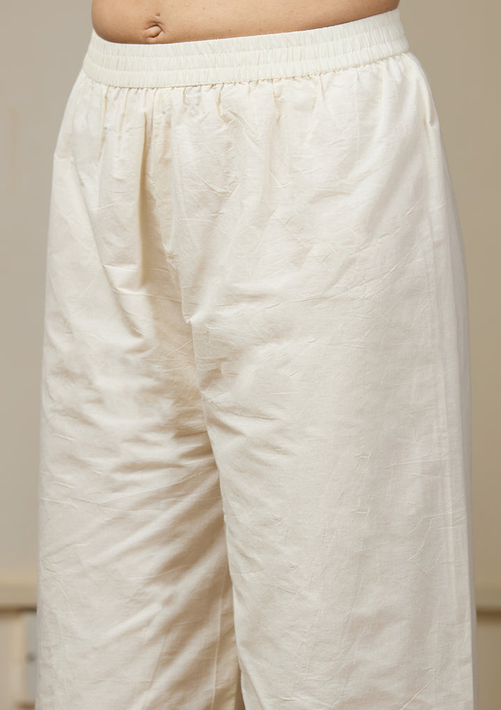 Off White Threadwork Chanderi Readymade Salwar Suit