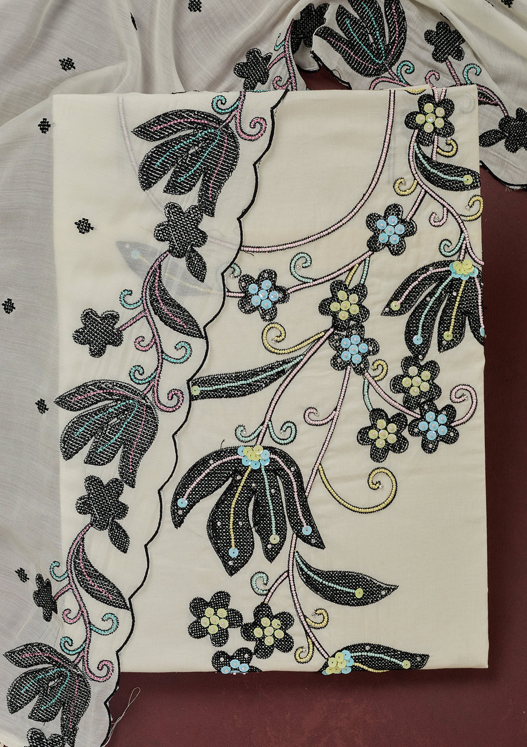 Off White Threadwork Cotton Unstitched Salwar Suit