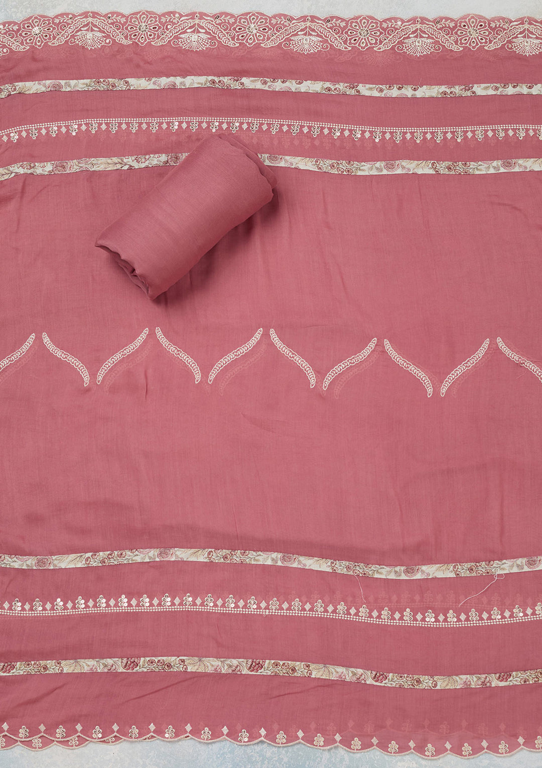 Off White Threadwork Cotton Unstitched Salwar Suit