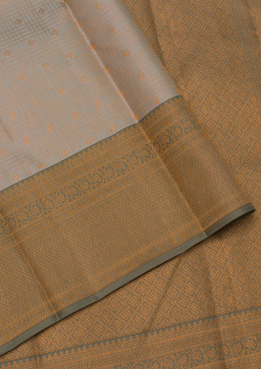 Beige Zariwork Kanjivaram Pure Silk Saree